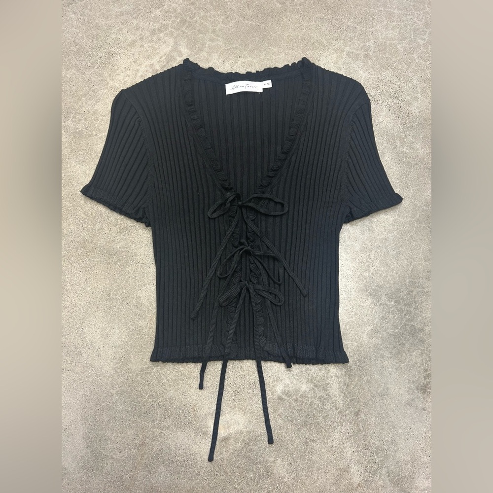 All In Favor Black Ribbed Tie In Front Crop Top